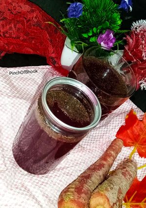 गाजर चुकंदर की कांजी(gajar chukander ki kanji recipe in hindi) रेसिपी मुख्य फोटो