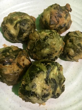 Cara Mudah Membikin Resep Rolade daun singkong yang Lezat Anti Ribet, Uenak Banget