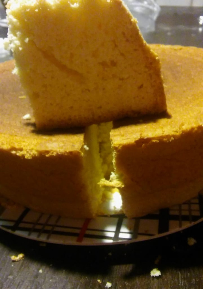 Una foto de Bizcochuelo en lata de dulce