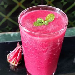 A picture of Sorrel Smoothi.