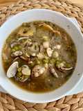 Fabes con almejas y miso