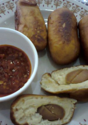 Foto resep Donat-Roti Sosis dengan wijen