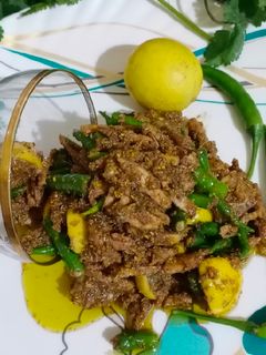 अदरक नींबू मिर्ची का अचार (Adrak Nimbu mirchi ka achar recipe in hindi) रेसिपी मुख्य फोटो