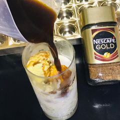 A picture of Italian affogato coffee.