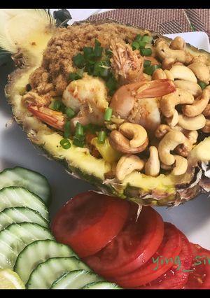 รูปของ ข้าวผัดสับปะรด เครื่องแน่นๆ🍍