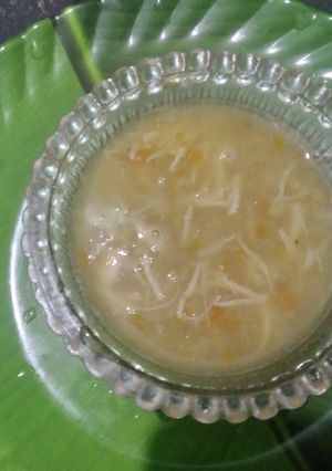 চিকেন স্যুপ (chicken sweet corn soup recipe in Bengali) রেসিপির প্রধান ছবি