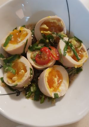 Hình của món Trứng ngâm xì dầu.