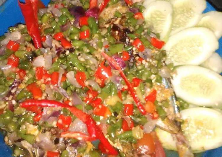 Cara Gampang Menyiapkan Ikan bakar cabe matah/Anyang lauak, Lezat Sekali