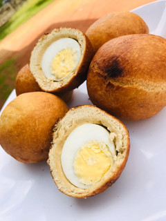 A picture of Egg rolls.
