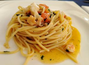 Foto di Spaghetti con Gamberoni e Pomodori