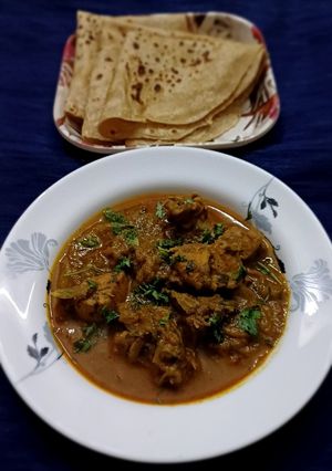 A picture of Chicken korma.
