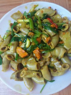 Hình của món Lòng xào nghệ.