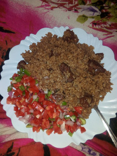 A picture of Beef pilau.
