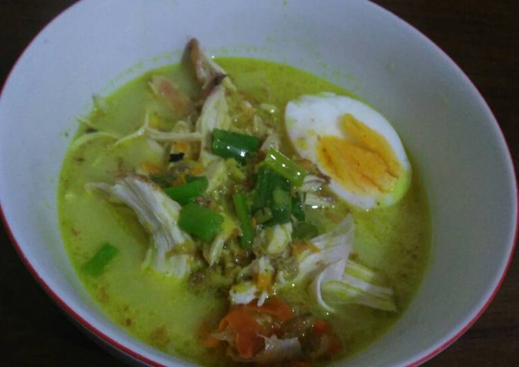 Cara Gampang Menyiapkan Soto ayam santan yang Lezat Sekali