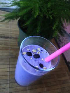 Áfonyás - epres fehérje Smoothie recept fotója
