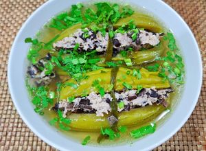 Hình của món Canh Khổ Qua Nhồi Thịt.