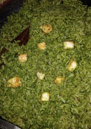 A picture of Palak Rice.