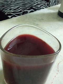 A picture of Carrots and beetroot juice.