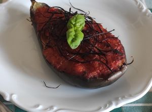 Foto di Melanzane ripiene al timo con orzo e pecorino