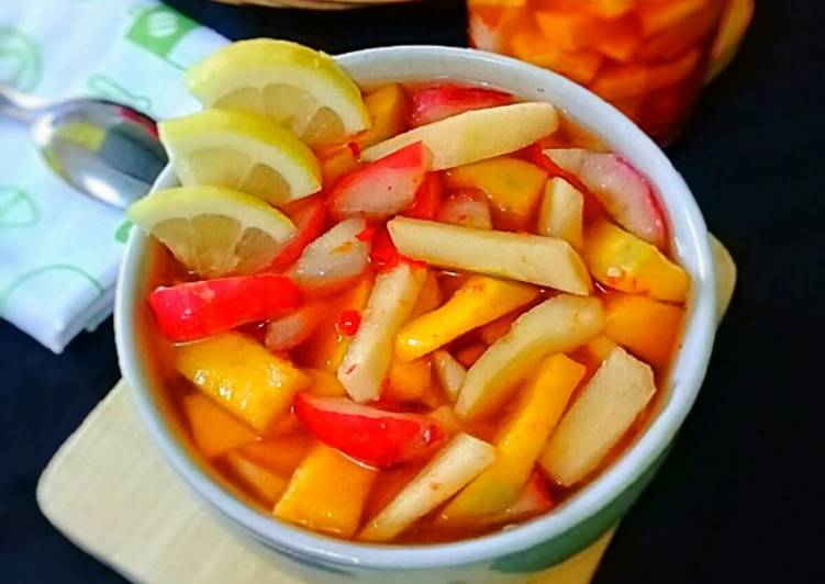 Asinan buah