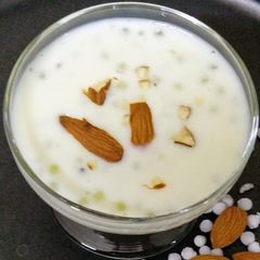 A picture of Sabudana kheer.