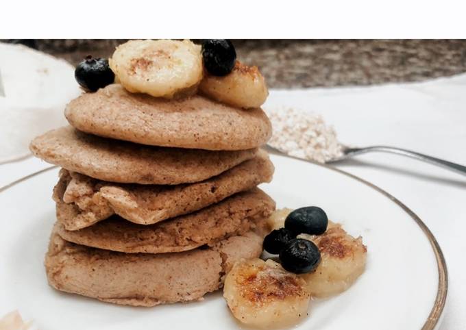 https://img-global.cpcdn.com/recipes/afc43032d0213322/680x482cq70/fluffy-pancakes-de-avena-foto-principal.jpg