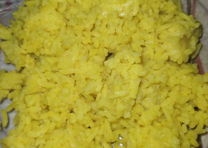 Nasi kuning majiccom simple