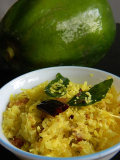 A picture of Raw grated papaya with grated coconut (thoran).
