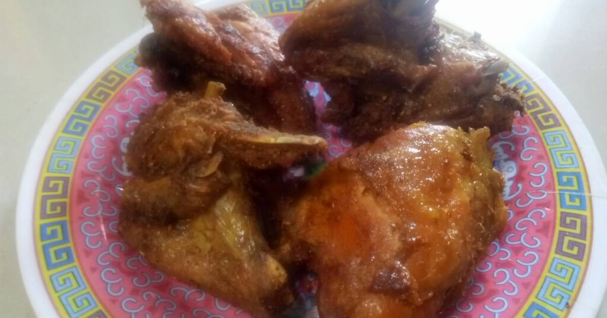 Resep Ayam goreng simple oleh nurlelalody - Cookpad