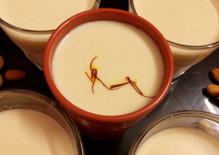 Step-by-Step Guide to Prepare Ultimate Shahi Thandai