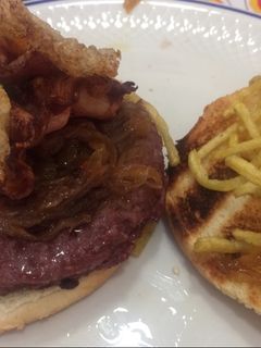 Una foto de Hamburguesa épica