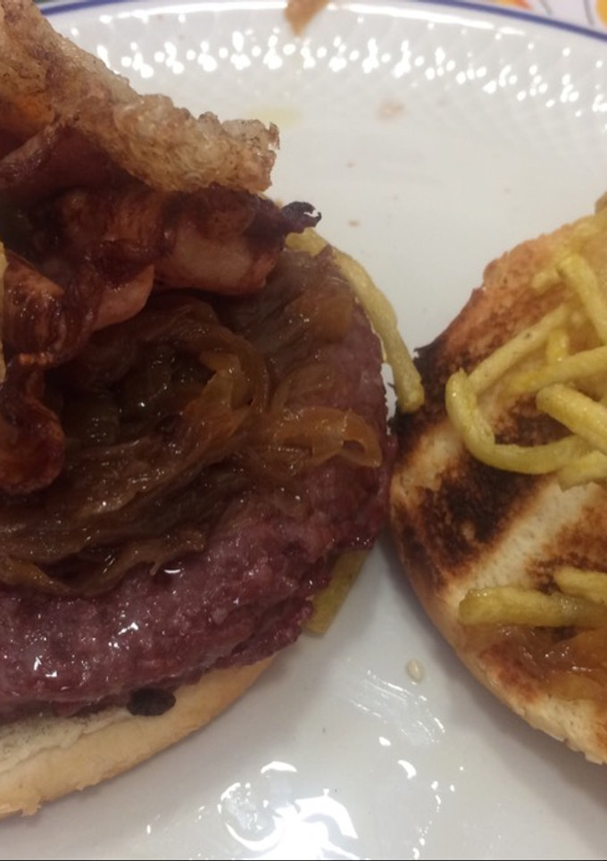 Una foto de Hamburguesa épica