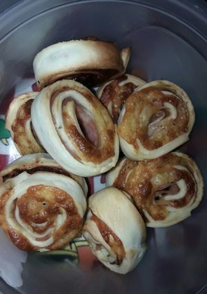Una foto de Jamoncitos!!! los niños adoran, para la merienda, súper fácil!