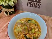 Gambar seblak kuah pokcoy