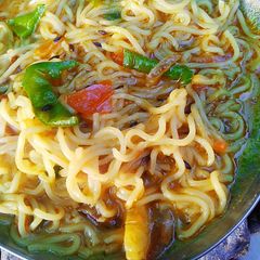 A picture of Noodles.