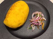 Una foto de ajies rellenos de carne molida