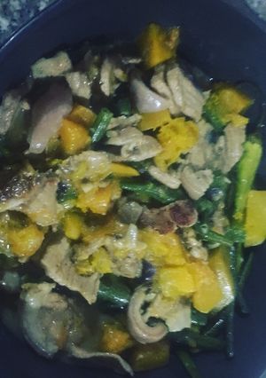 A picture of Ginataang Baboy na Gulay or Pork w Vegetables in Coconut Milk.