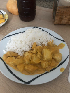 Una foto de Pollo al curry