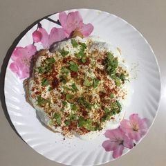 A picture of Dahi Vada.