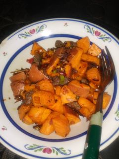 A picture of Sweet Potato Hash With Ground Turkey.