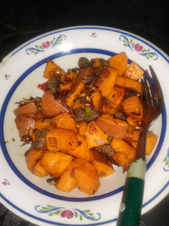 A picture of Sweet Potato Hash With Ground Turkey.