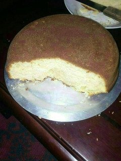 A picture of Coconut cake.