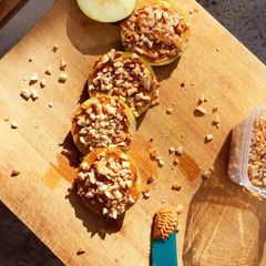 A picture of Apples with peanut butter.