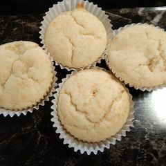 Vanilla pound cake muffins A picture of Vanilla pound cake muffins.