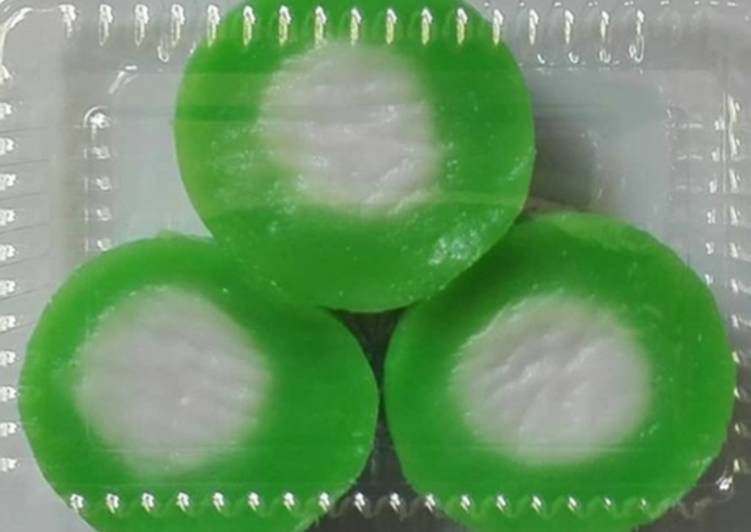 Kue Talam Ubi Pandan