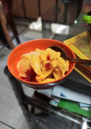 A picture of Mango Ice-Cream.
