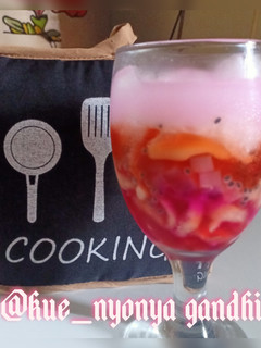 Foto resep Es buah ceria ala mama ine