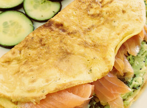 Foto de Crepioca recheada com guacamole e salmão fumado