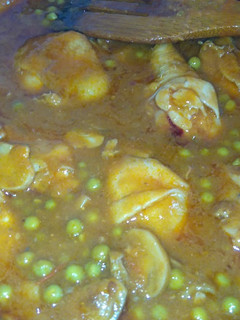 Una foto de Pollo guisado a mi estilo
