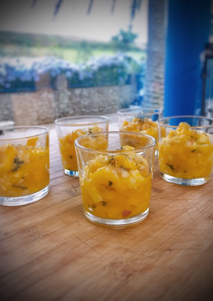 Una foto de Ceviche de mango